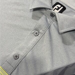 FootJoy Men's Light Gray Button Down Shirt